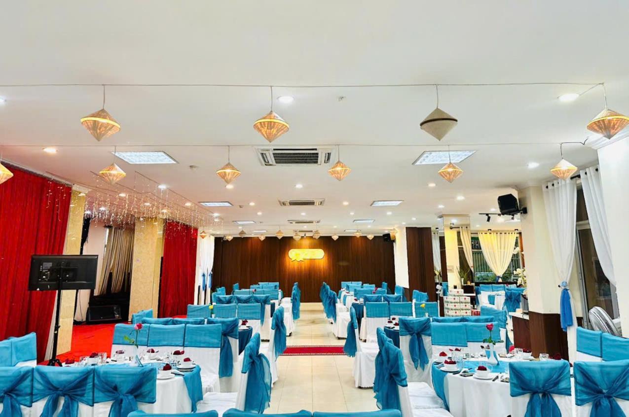 Khach San Hung Vuong Quang Ngai Hotel Exterior photo